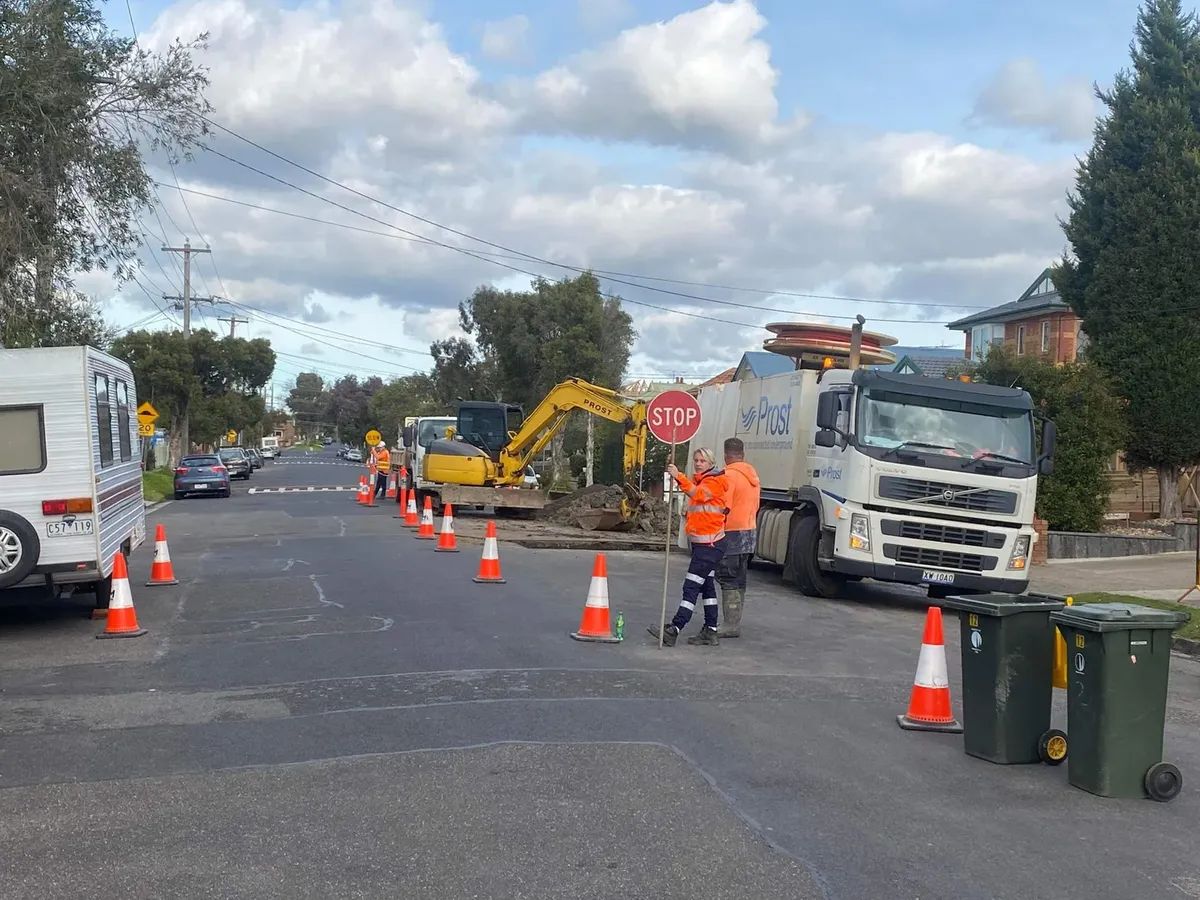 Traffic management during live works operations